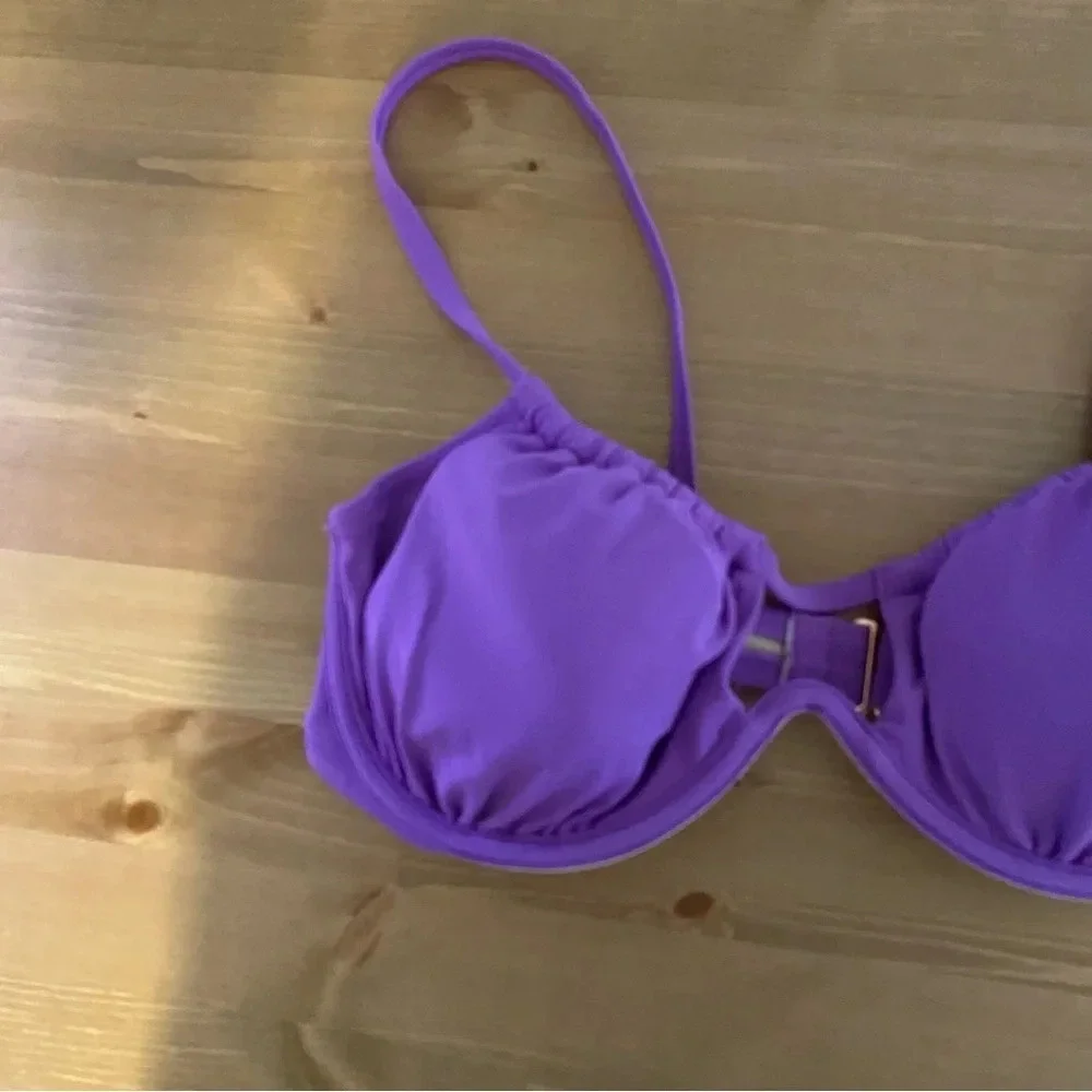 Sz. 36D Target Shade & Shore Bikini Top‎ NWOT (EE8)